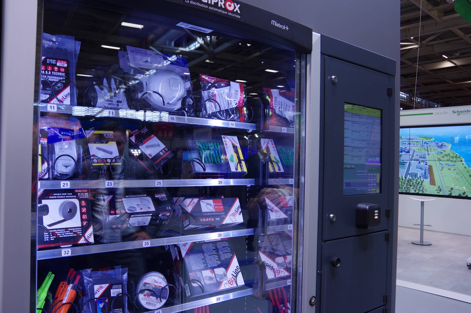 Pour les besoins des industriels, BizLine propose un distributeur automatique pratique et sécurisé.